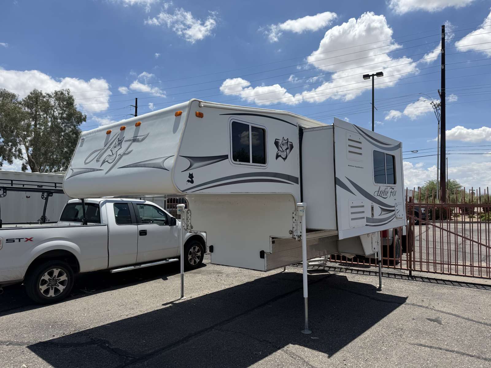 2013 Northwood Arctic Fox 990 in tucson AZ