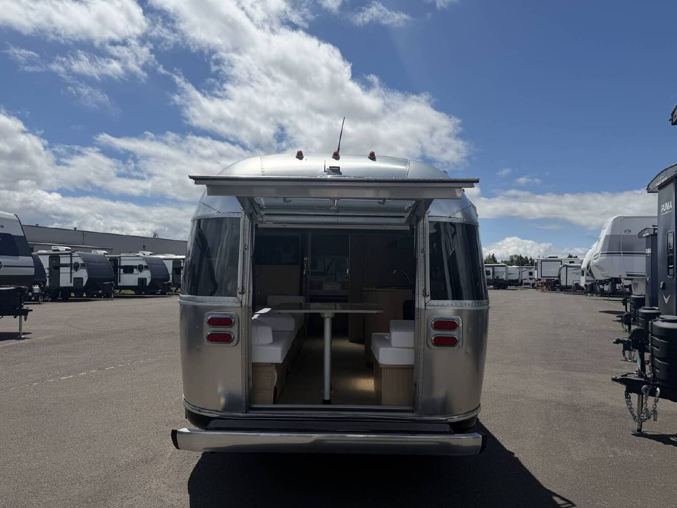 A photo of this 2020 Airstream Flying Cloud 27FB Rear Hatch