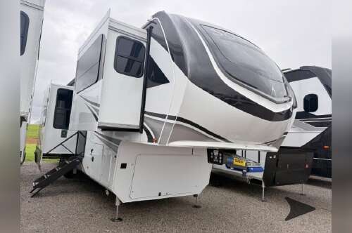 2026 Grand Design Solitude 380FL in almo KY