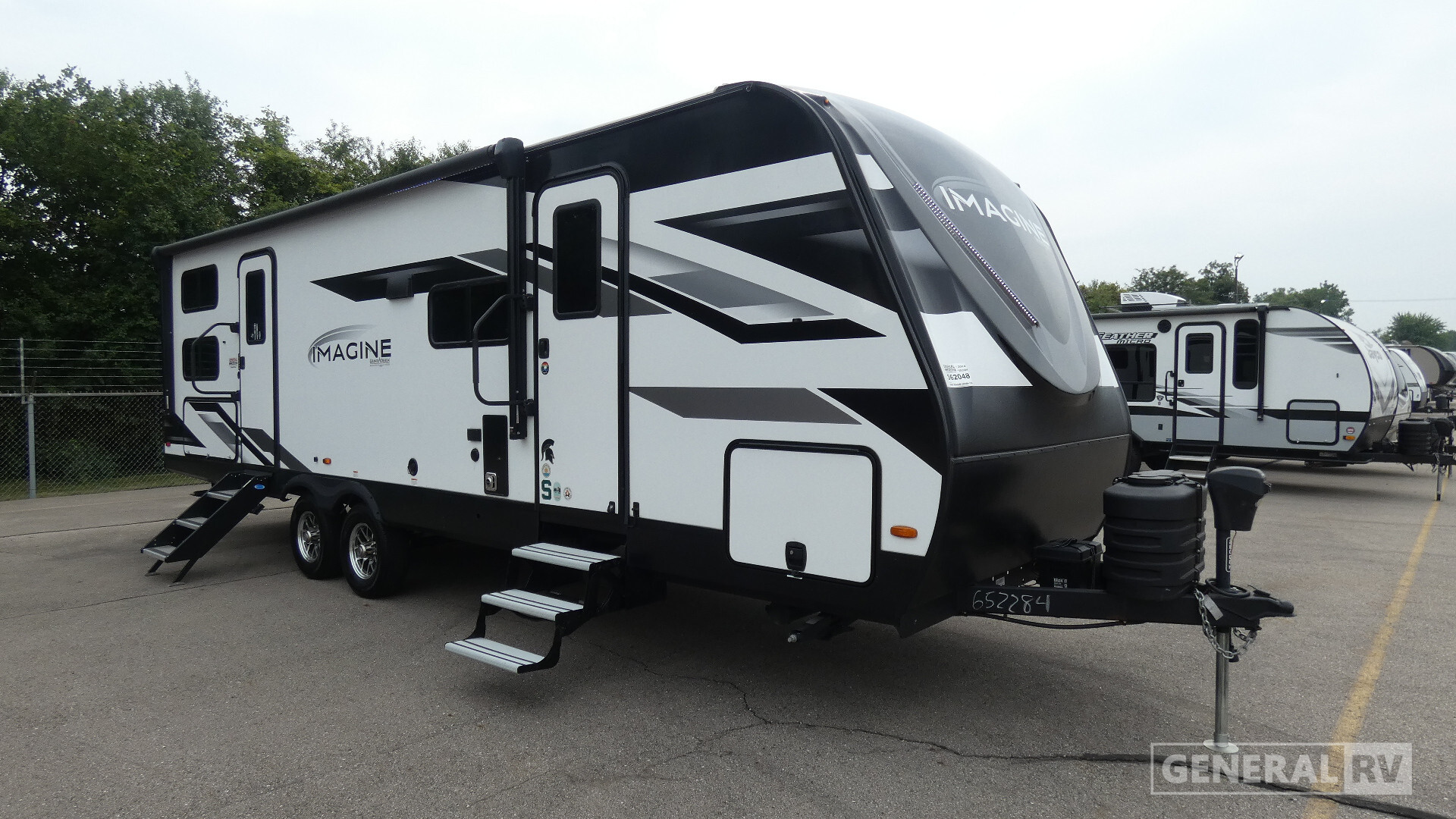 2025 Grand Design IMAGINE 2800BH in brownstown MI
