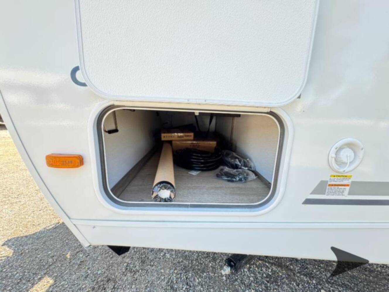 A photo of this 2026 Coachmen Rv Freedom Express Ultra Lite 271BHE