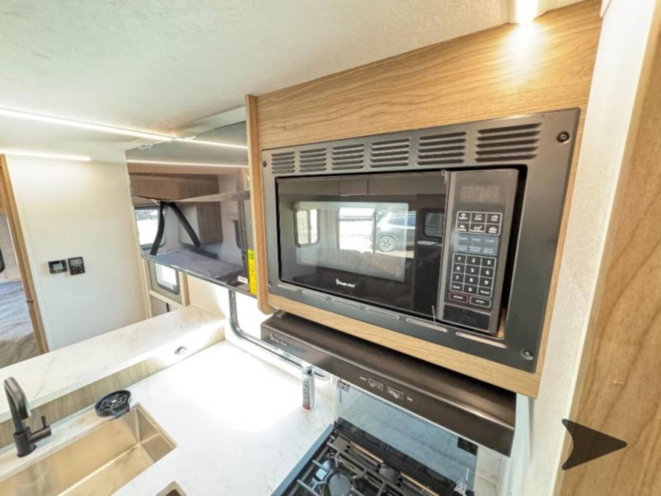 A photo of this 2026 Coachmen Rv Freedom Express Ultra Lite 271BHE