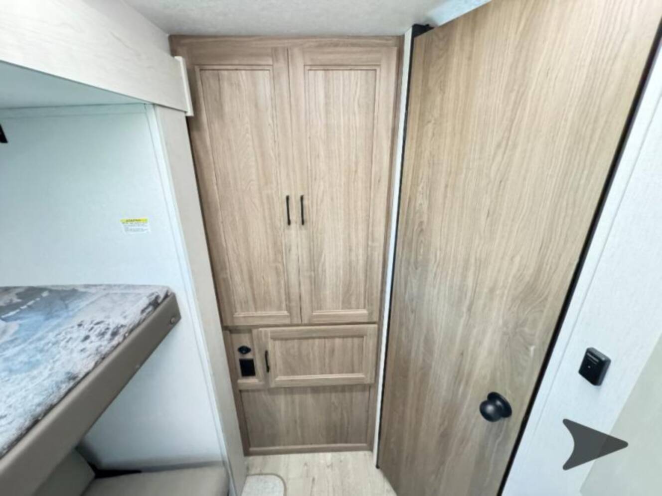 A photo of this 2026 Coachmen Rv Freedom Express Ultra Lite 271BHE