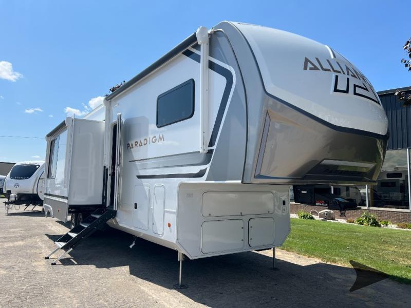 2026 Alliance Rv Paradigm 395DS in gretna NE