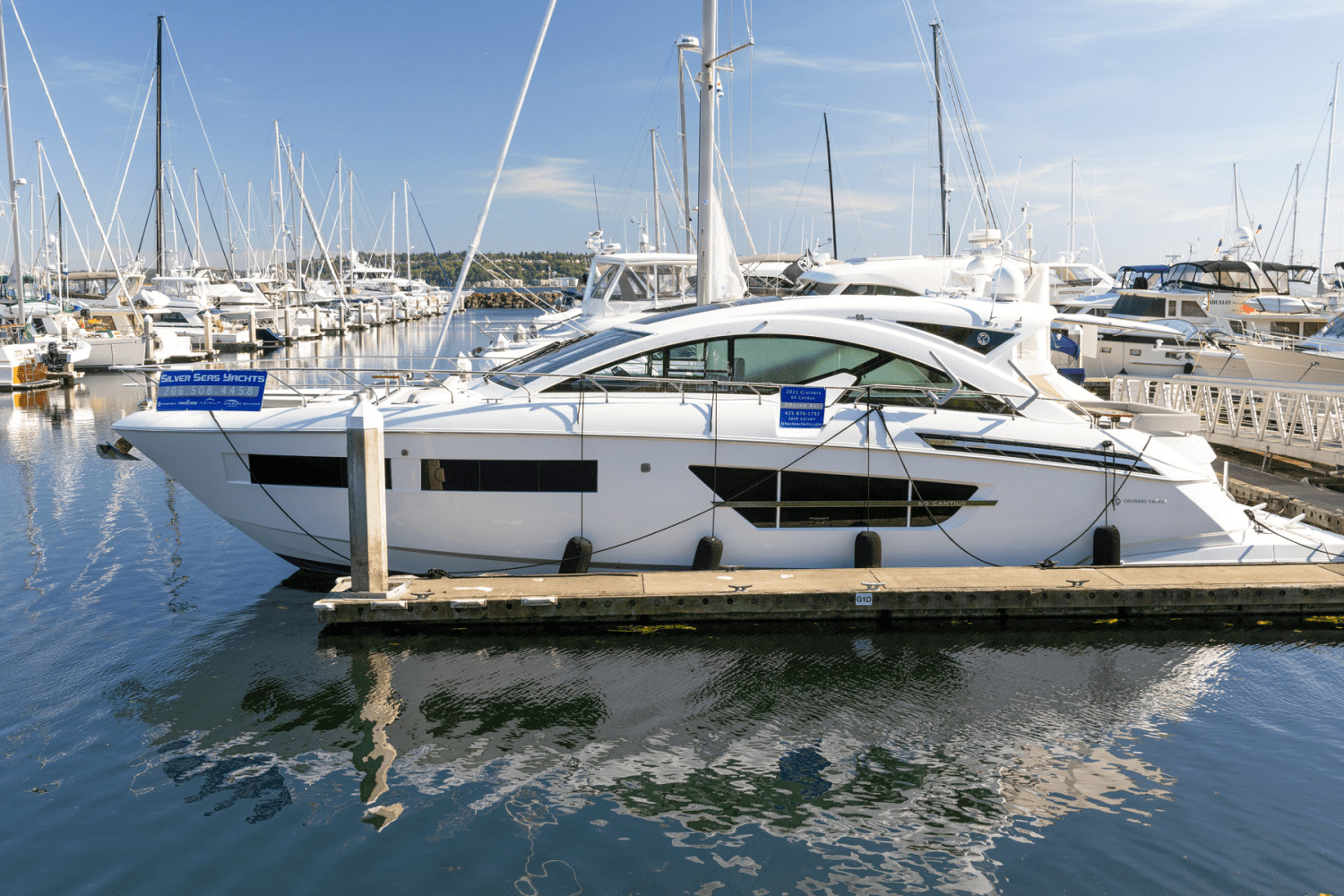 2021 Cruisers Yachts 60 CANTIUS in seattle WA