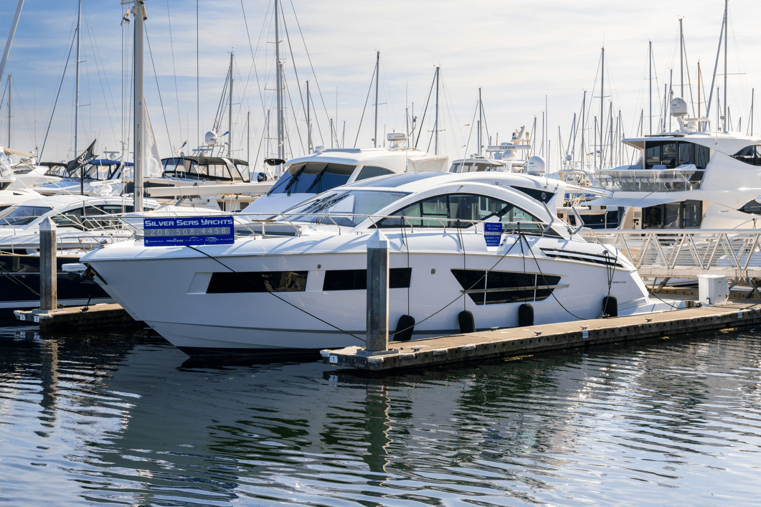 2021 Cruisers Yachts 60 CANTIUS in seattle WA