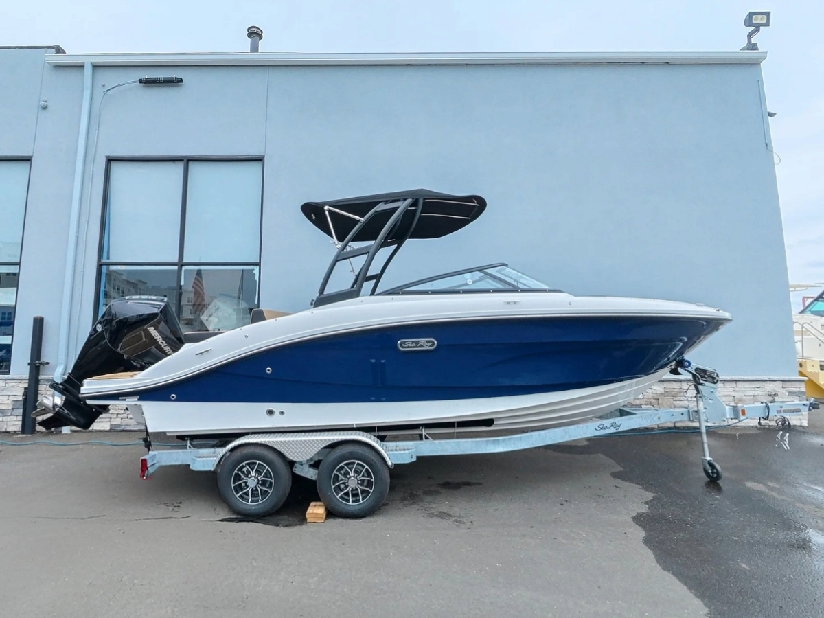 2027 Sea Ray SPX 210 Outboard in norwalk CT