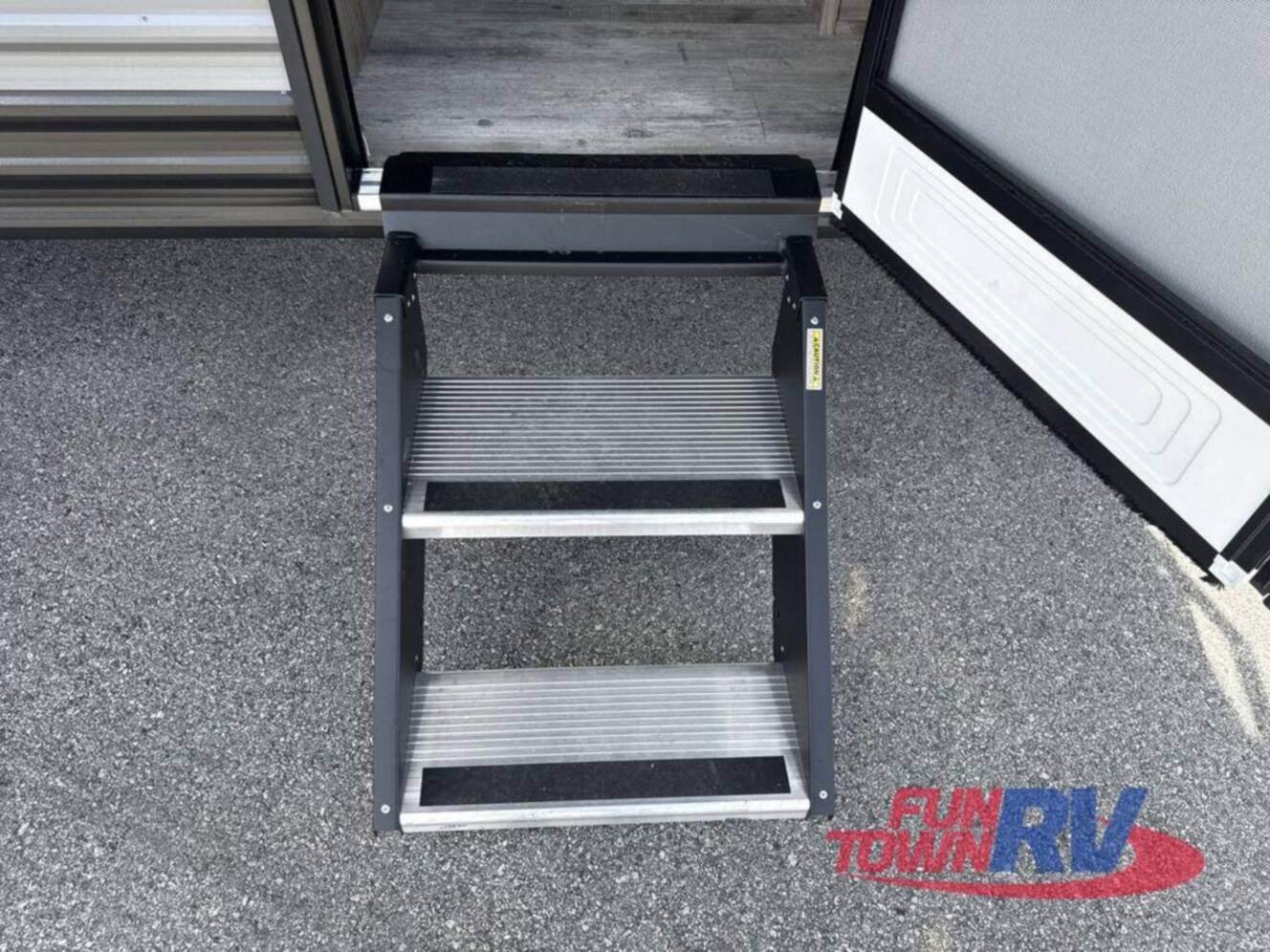 A photo of this 2026 Gulf Stream Rv Kingsport Super Lite 199RK