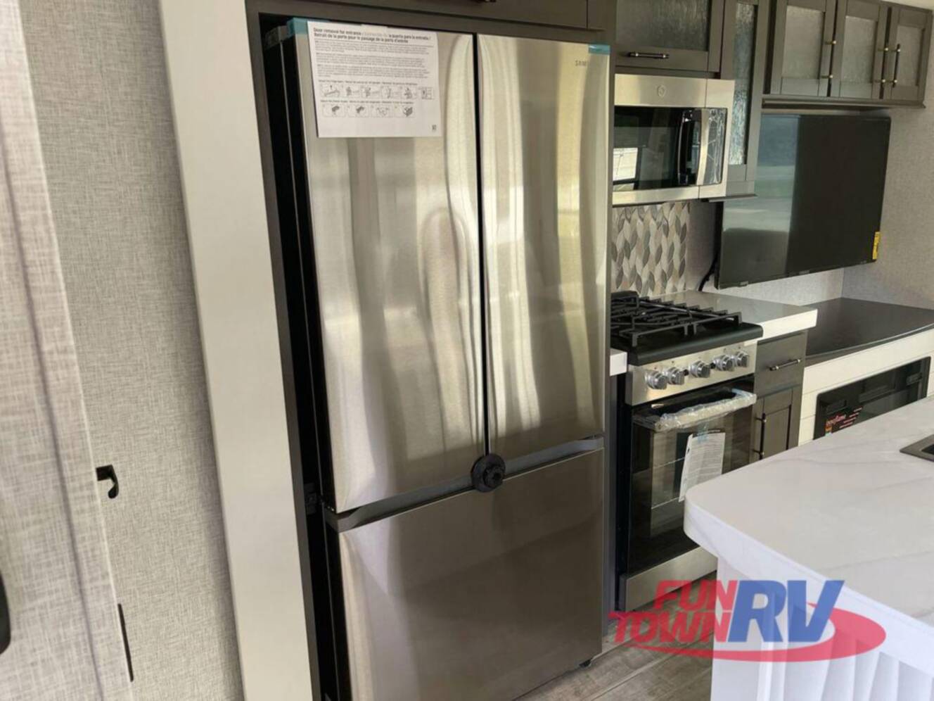 A photo of this 2025 Redwood Rv Regency 3721FDB