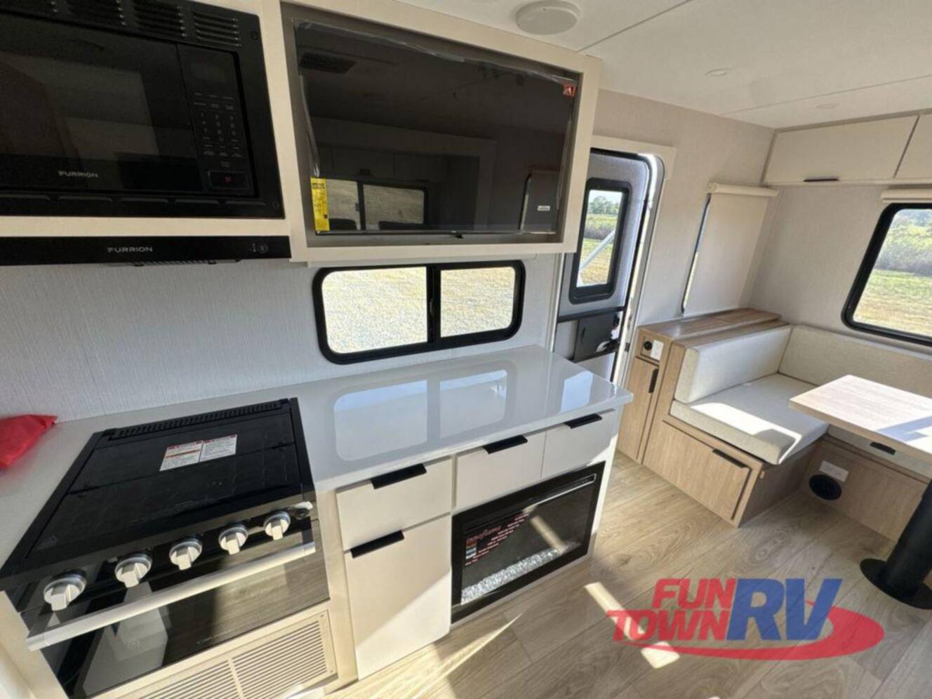A photo of this 2026 Winnebago Thrive 25RLS