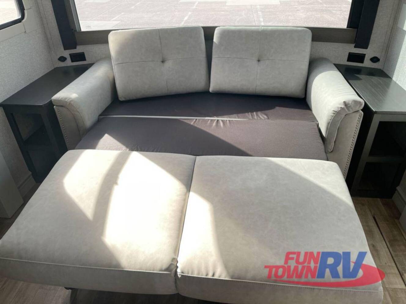A photo of this 2025 Redwood Rv Regency 3721FDB
