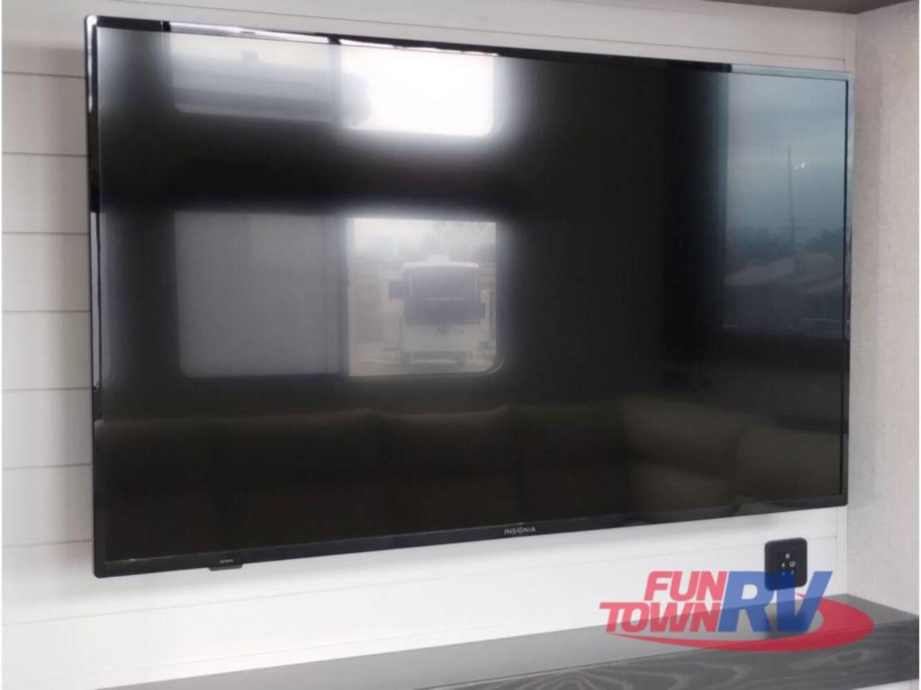 A photo of this 2025 Redwood Rv Regency 3951BAM