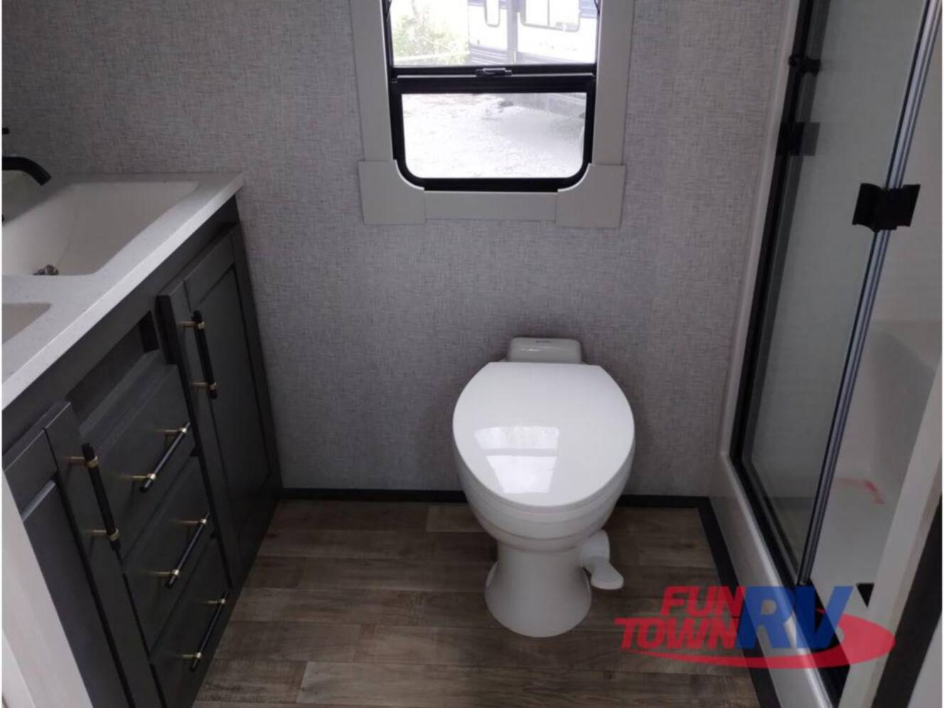 A photo of this 2025 Redwood Rv Regency 3951BAM