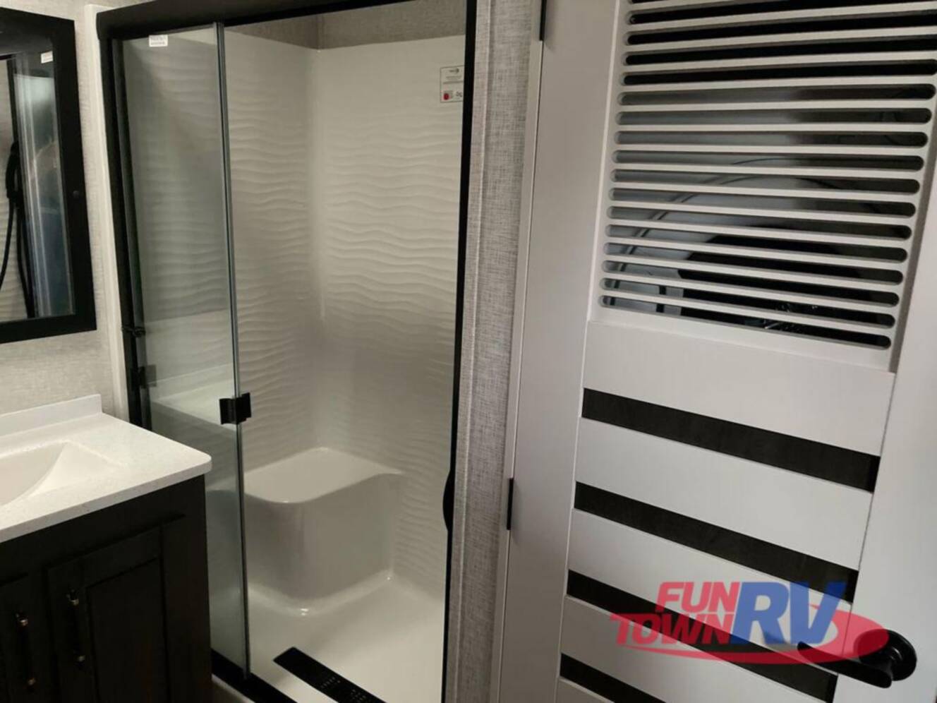 A photo of this 2025 Redwood Rv Regency 3721FDB