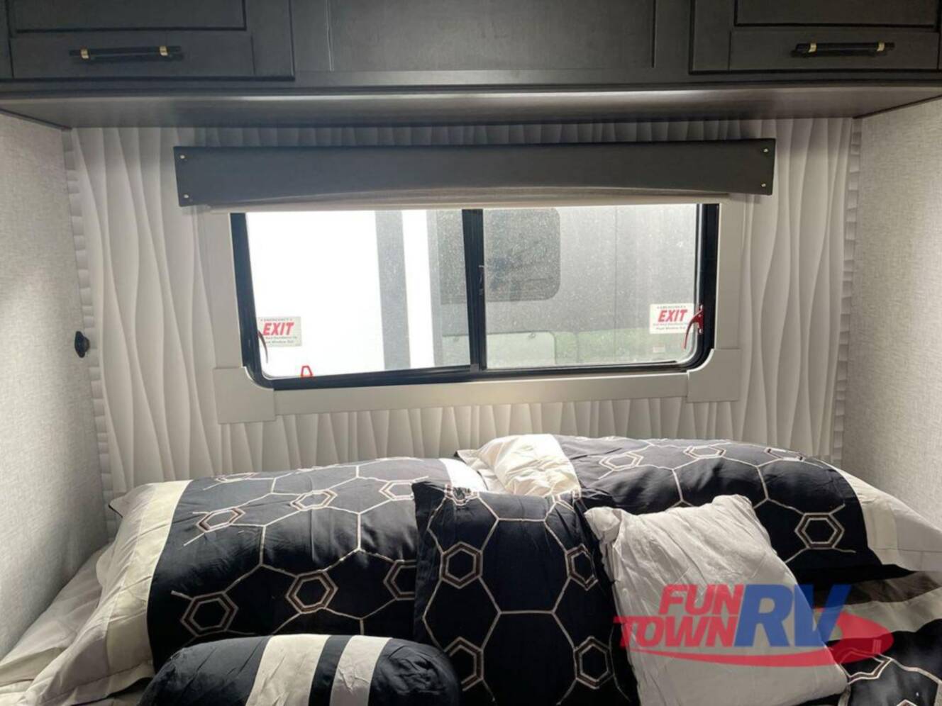 A photo of this 2025 Redwood Rv Regency 3721FDB