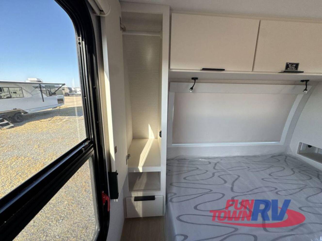 A photo of this 2026 Winnebago Thrive 25RLS