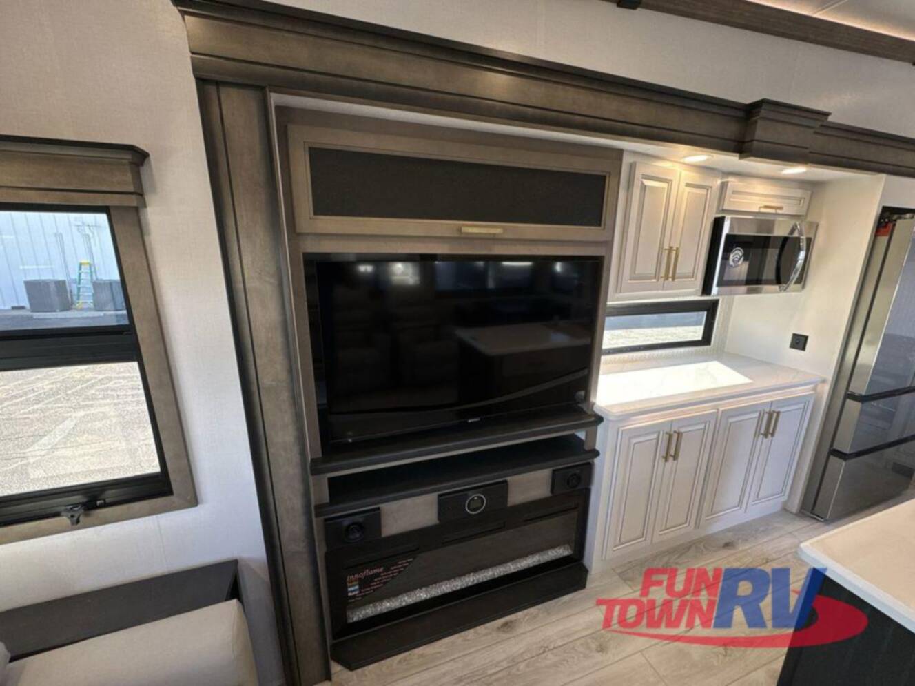 A photo of this 2026 Keystone Rv Montana 3231CK