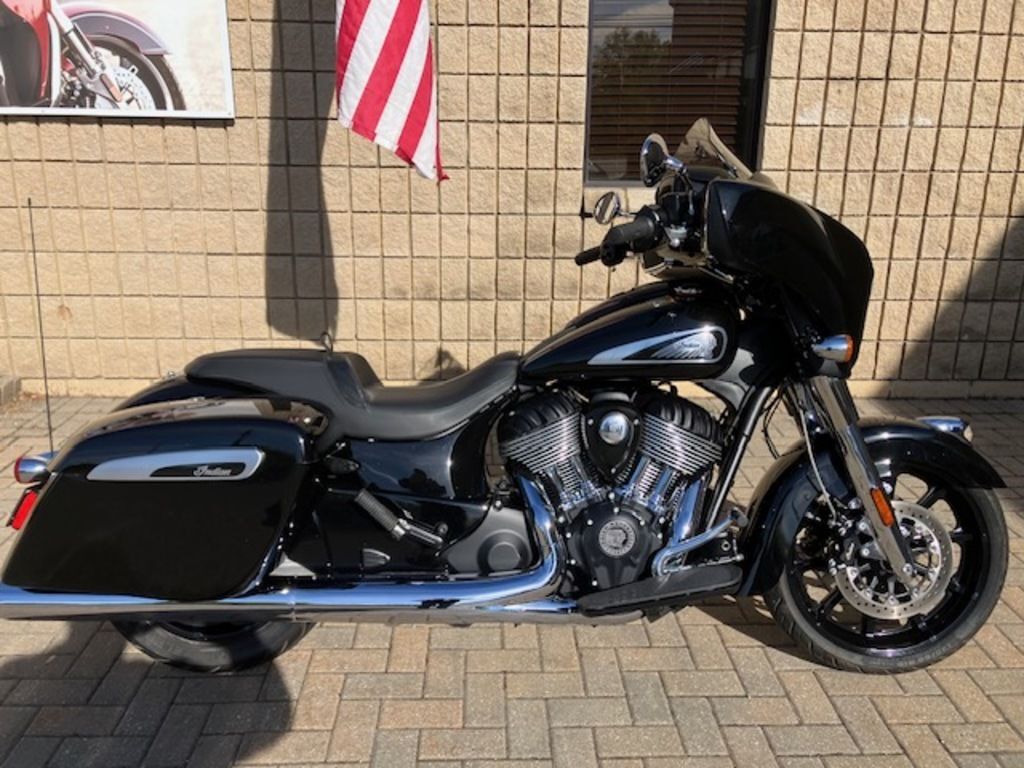 2022 Indian Motorcycle® Chieftain® Black Metallic in Clinton Twp, MI