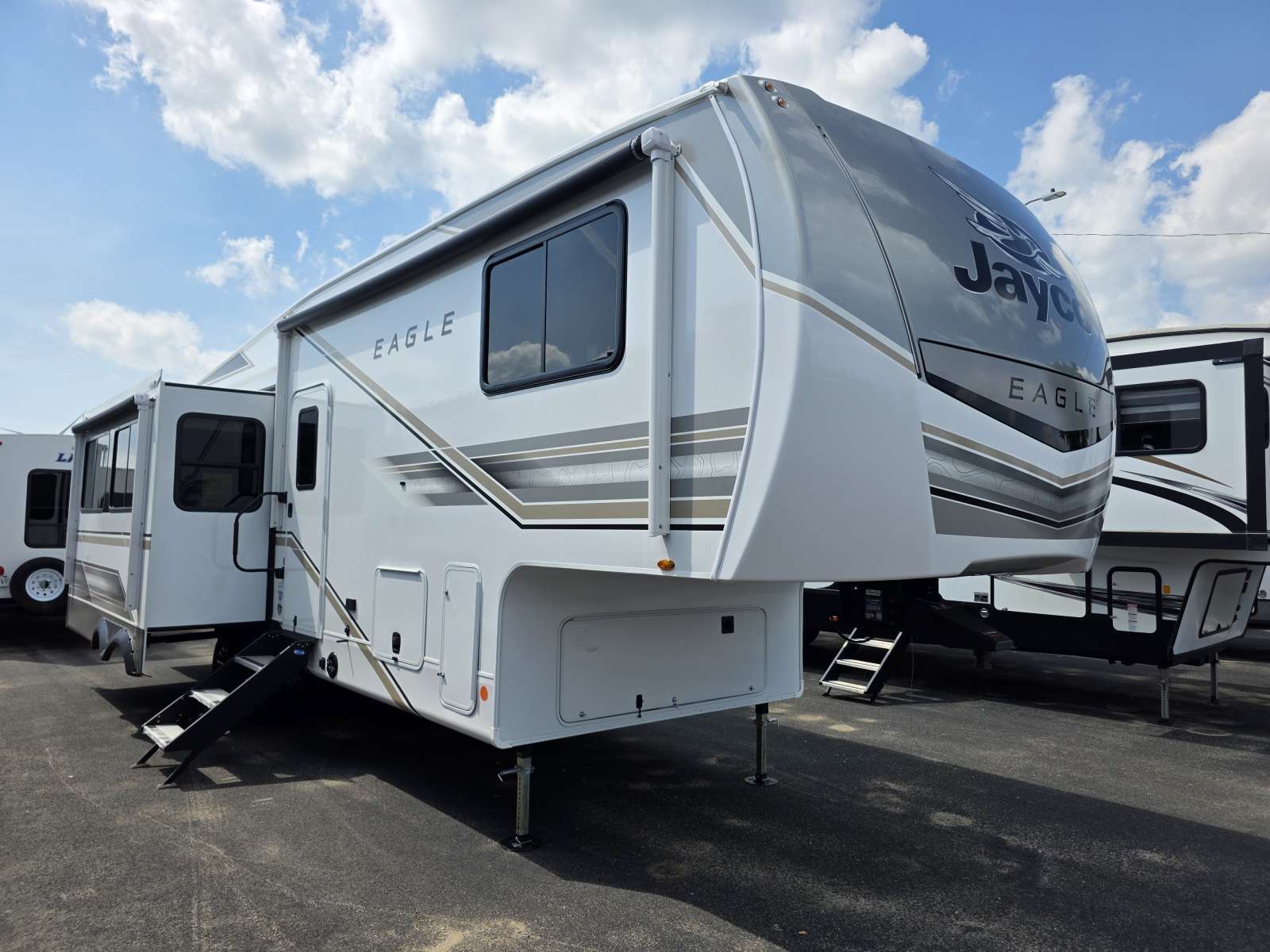 2027 Jayco Eagle HT 29RLC in east peoria IL
