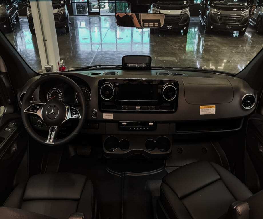 2027 Winnebago REVEL SPORT BMB44C in west sacramento CA