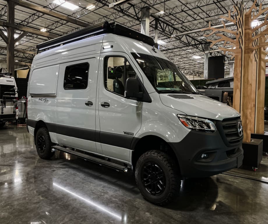 2027 Winnebago REVEL SPORT BMB44C in west sacramento CA