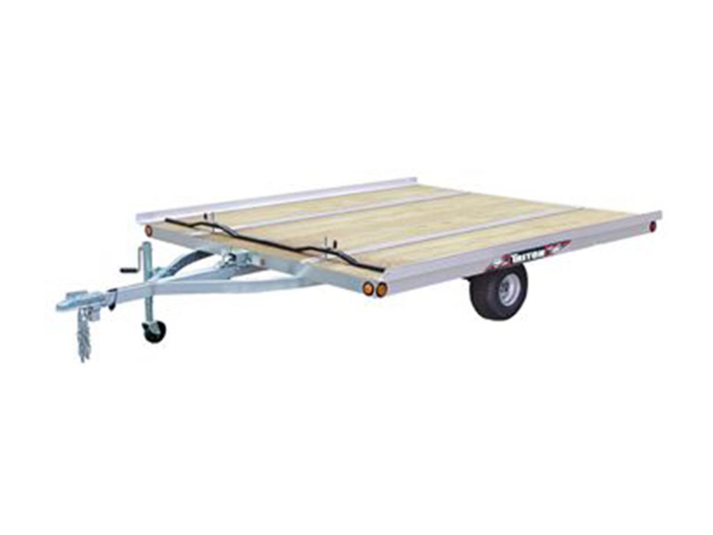 2016 Triton Trailers XT Series XT10-101 QP in red wing MN