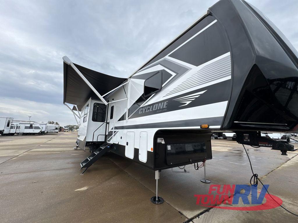 2026 Heartland Cyclone 3913 in texarkana AR