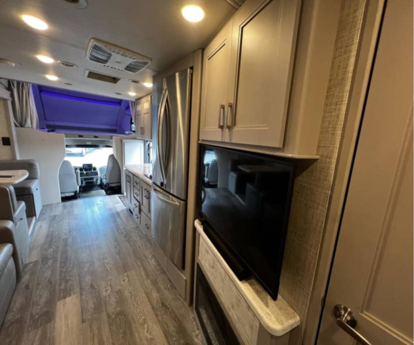 A photo of this 2023 Thor Motor Coach PASADENA 38MX