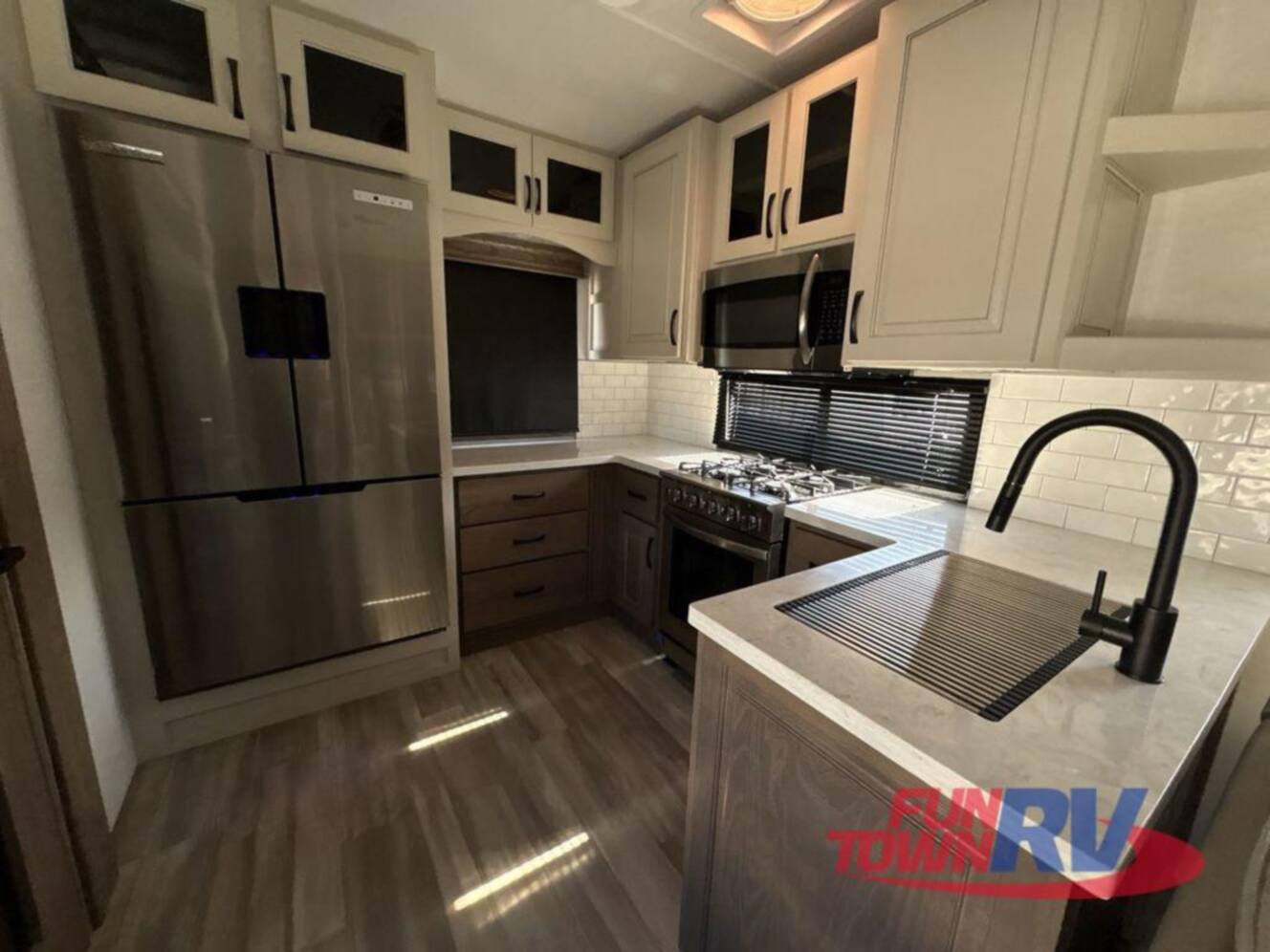 A photo of this 2024 Alliance Rv Paradigm 382RK