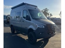 2027 Tiffin Motorhomes GH1 SE Review image