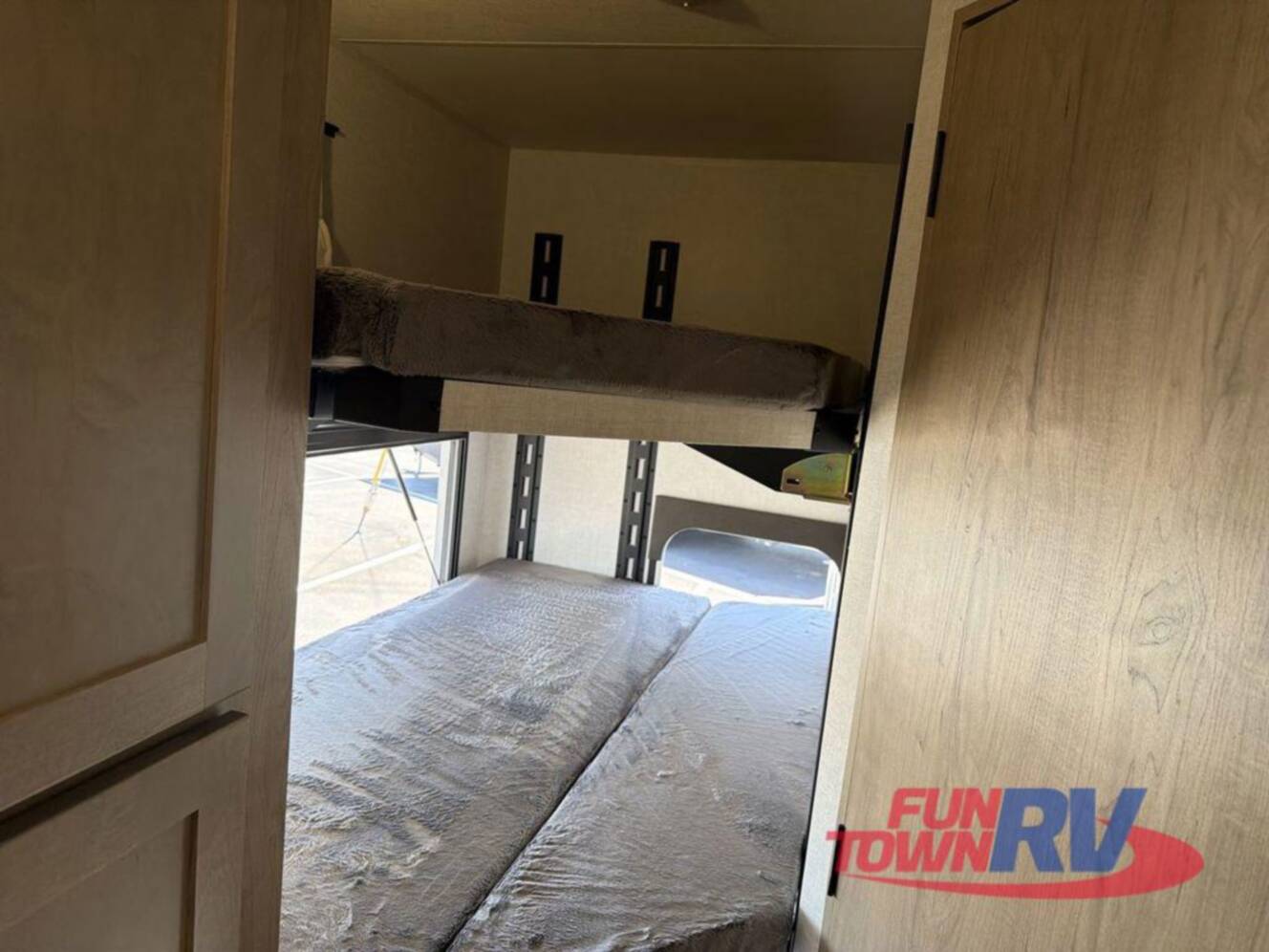 A photo of this 2026 Ember Rv E-Series 22ETS