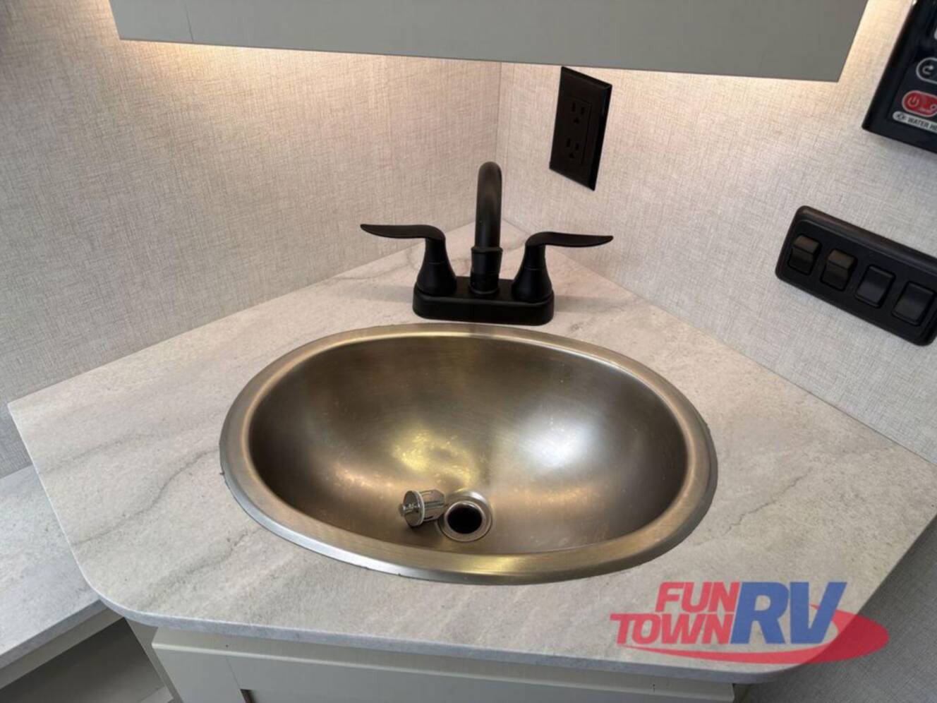 A photo of this 2026 Ember Rv E-Series 22ETS