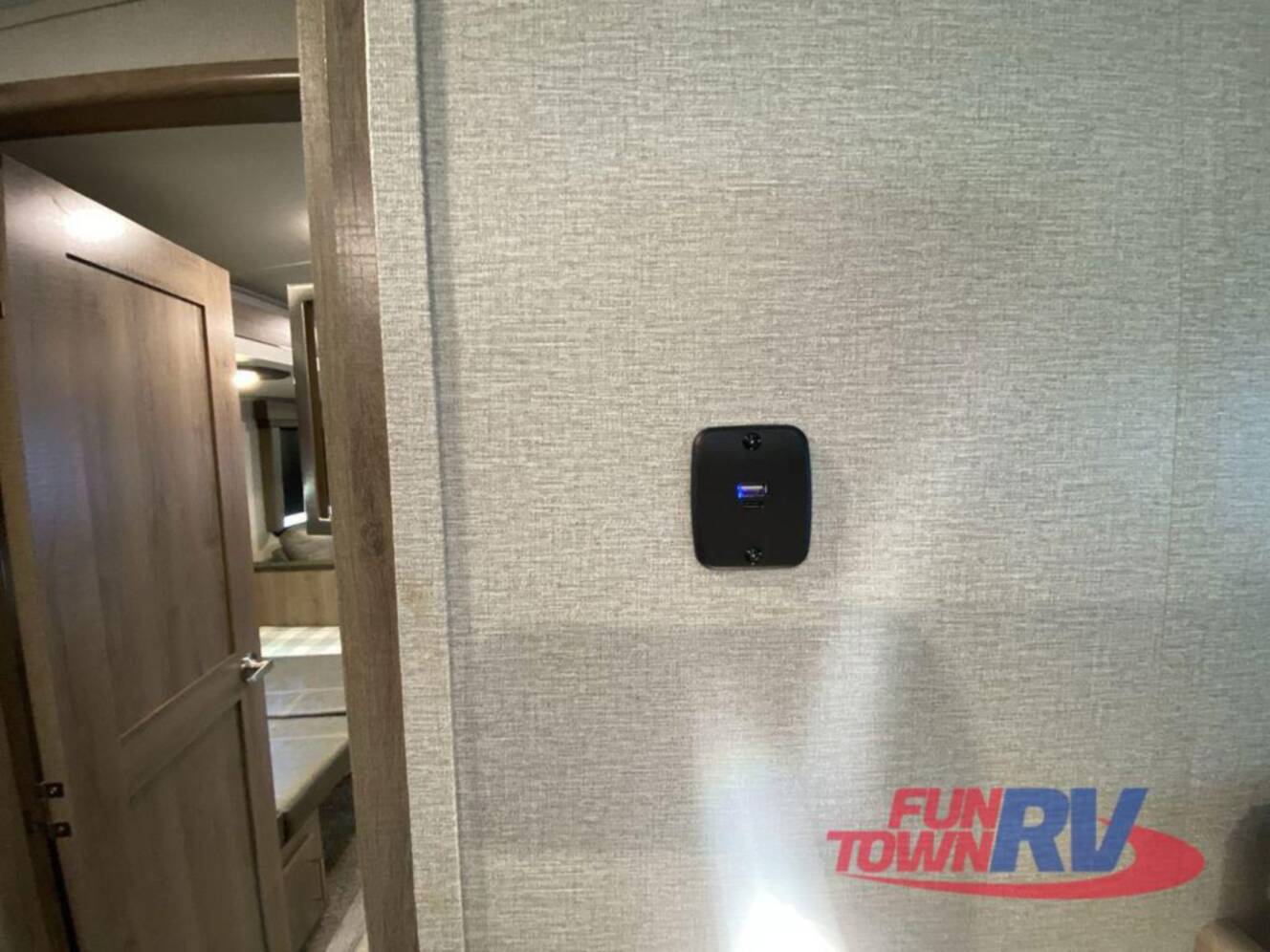 A photo of this 2023 Grand Design Imagine 3250BH