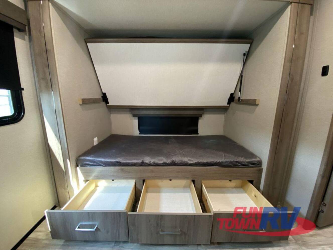 A photo of this 2023 Grand Design Imagine 3250BH