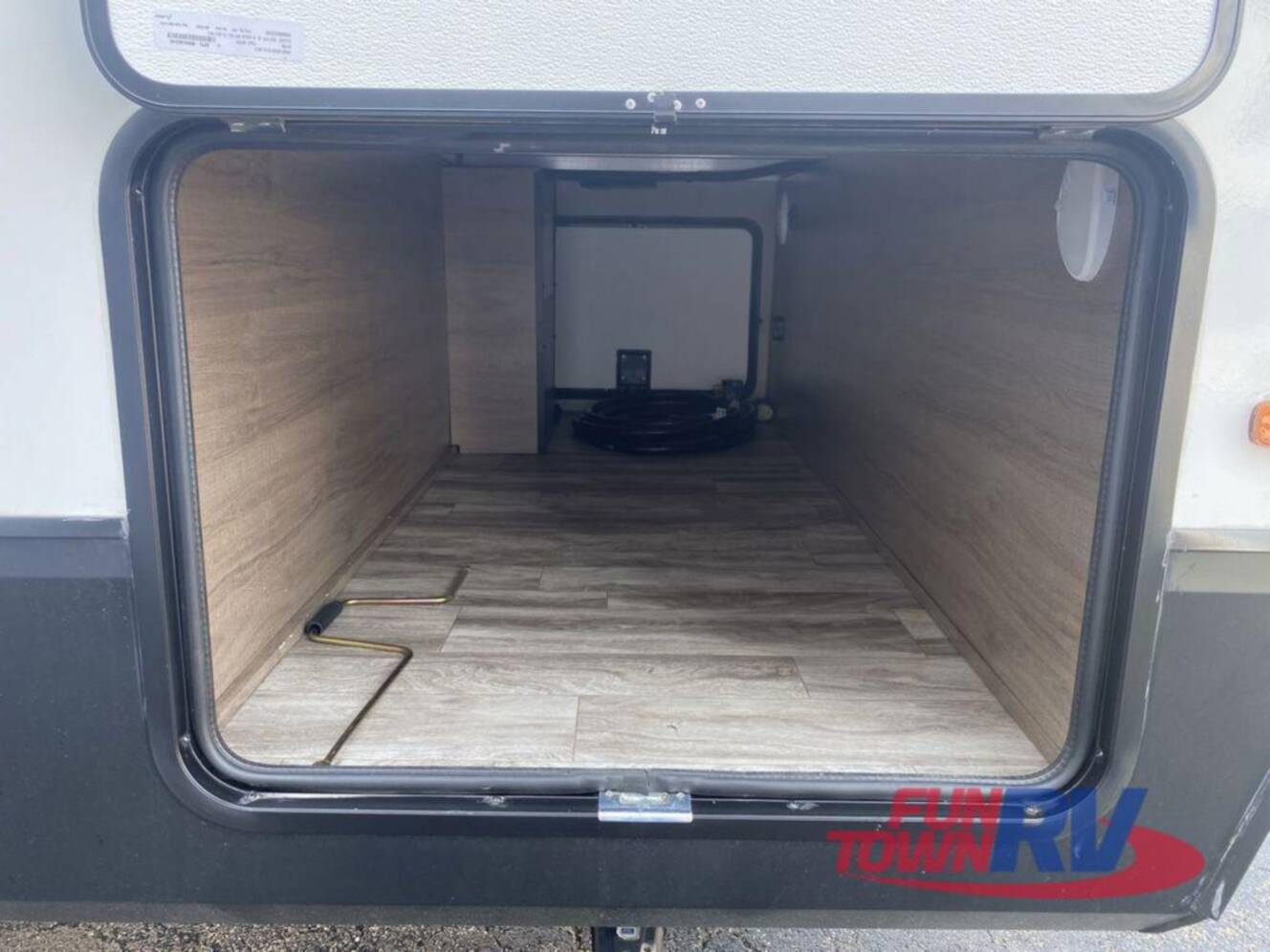 A photo of this 2023 Grand Design Imagine 3250BH
