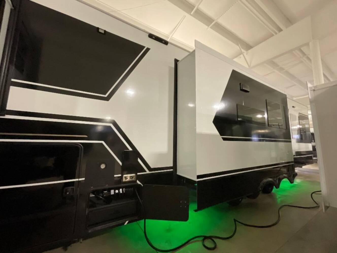 A photo of this 2025 Brinkley Model G 4100