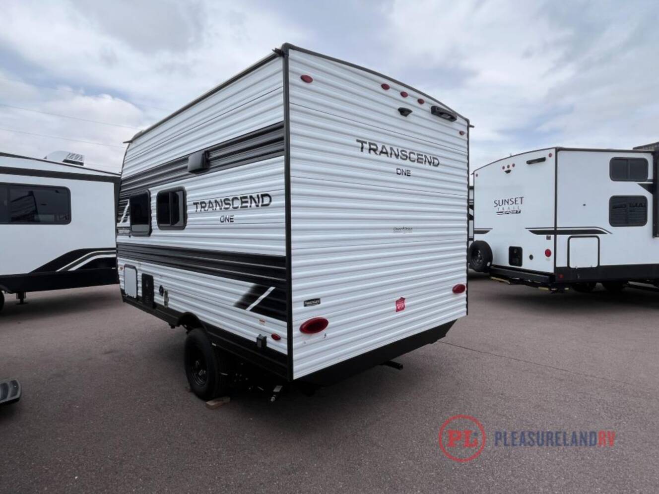 A photo of this 2026 Grand Design Transcend One 131DL