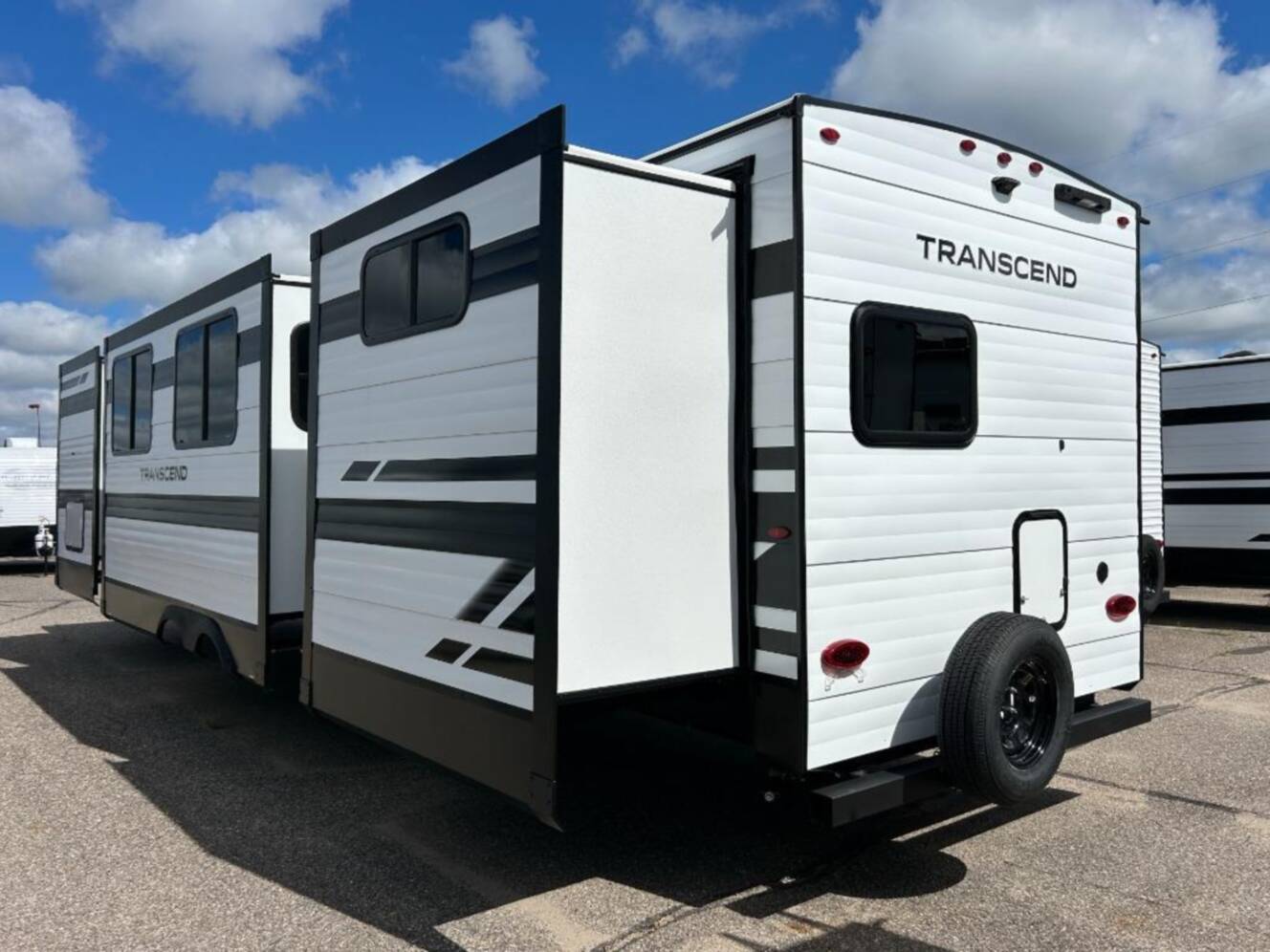A photo of this 2026 Grand Design Transcend 335BHT