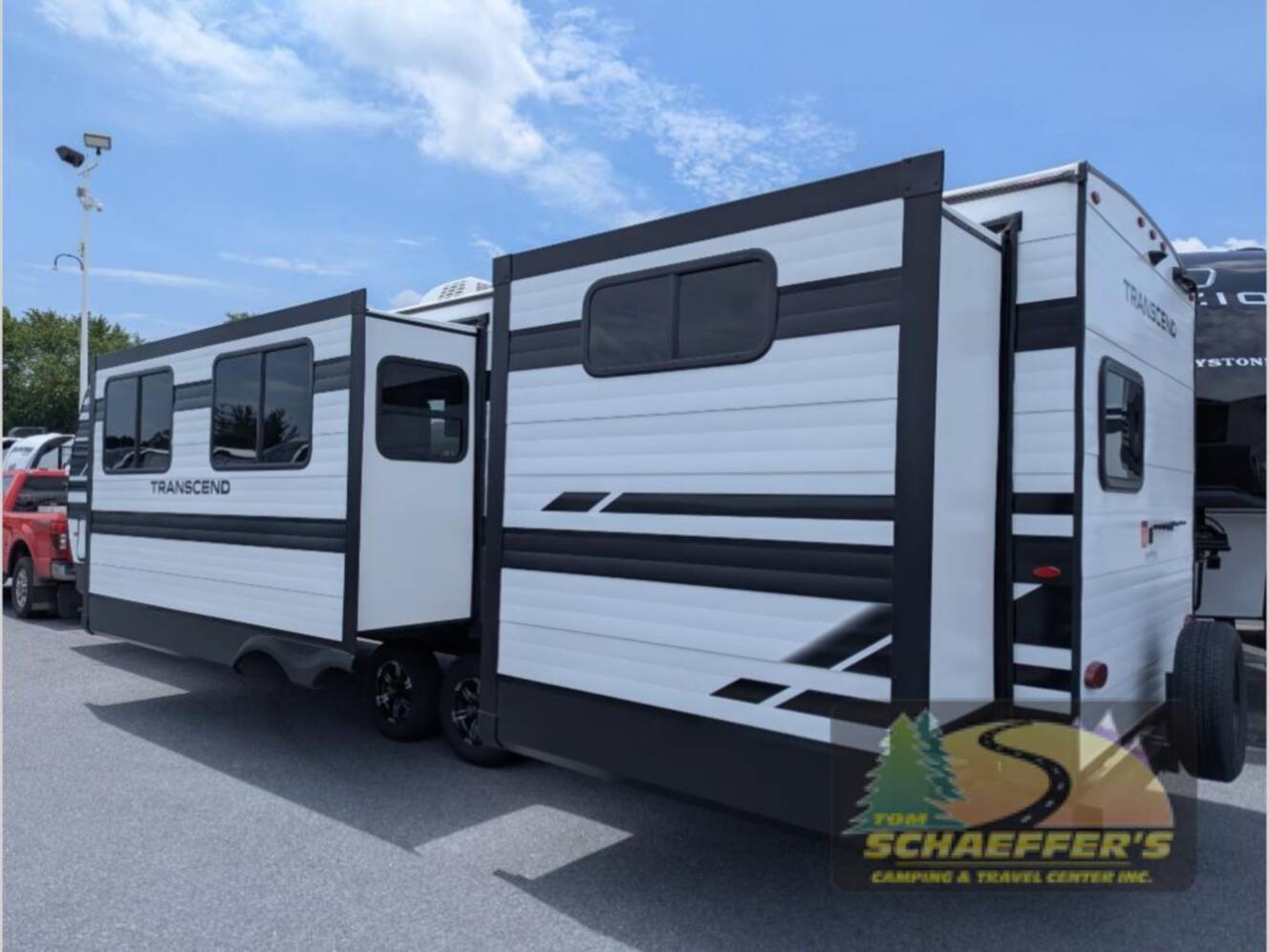 A photo of this 2027 Grand Design Transcend 325BHT