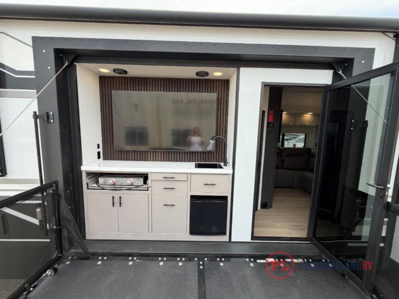 A photo of this 2026 Grand Design Momentum 399M