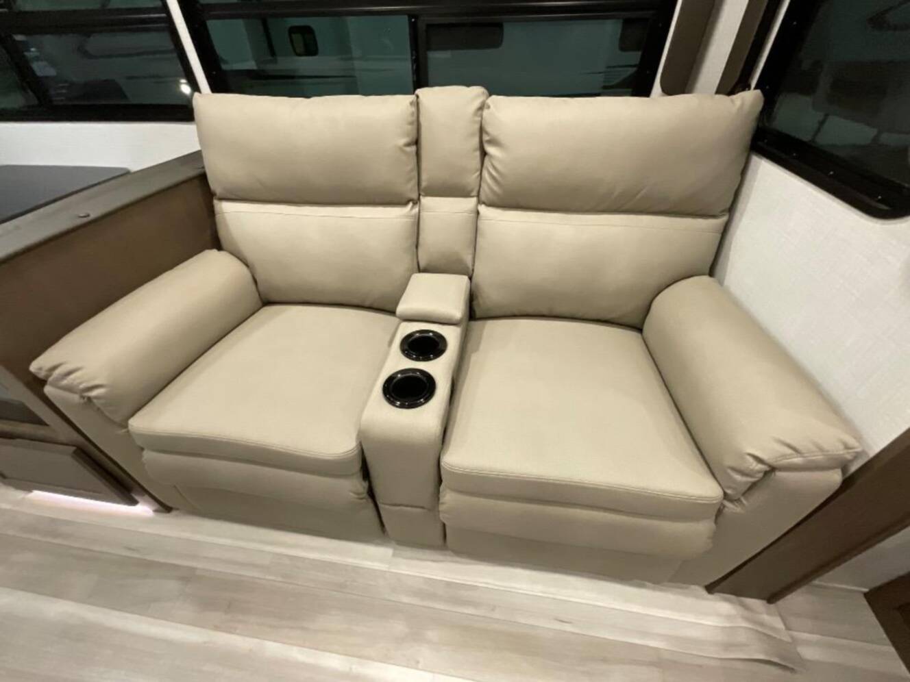 A photo of this 2026 Keystone Rv Cougar 360MBI