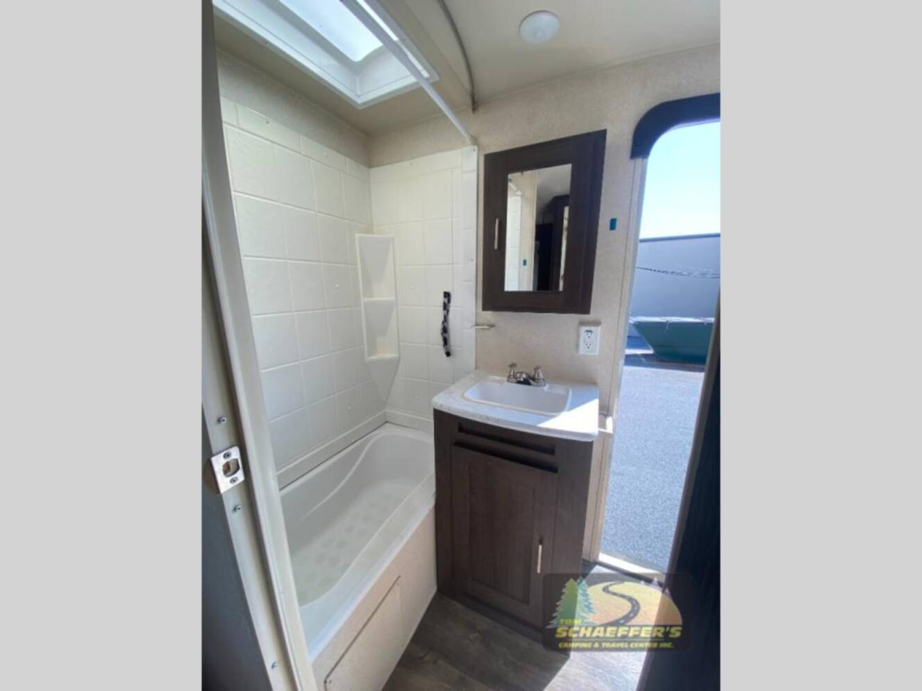 A photo of this 2018 Forest River Rv Salem 32BHDS
