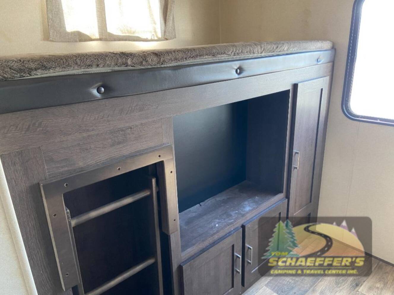 A photo of this 2018 Forest River Rv Salem 32BHDS