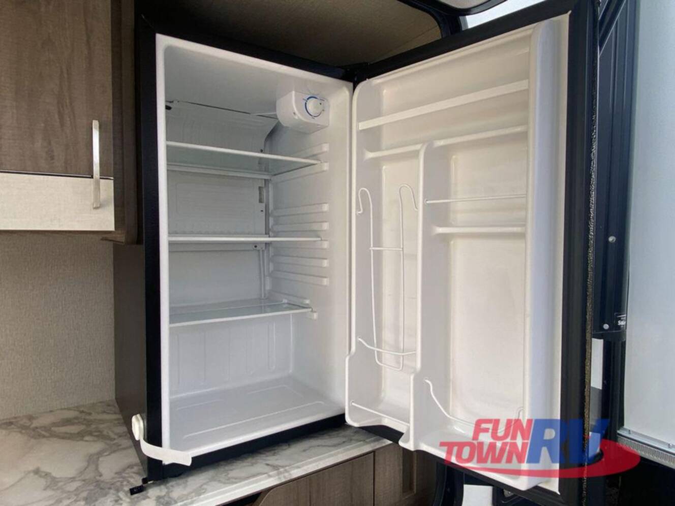 A photo of this 2023 Grand Design Imagine 3250BH