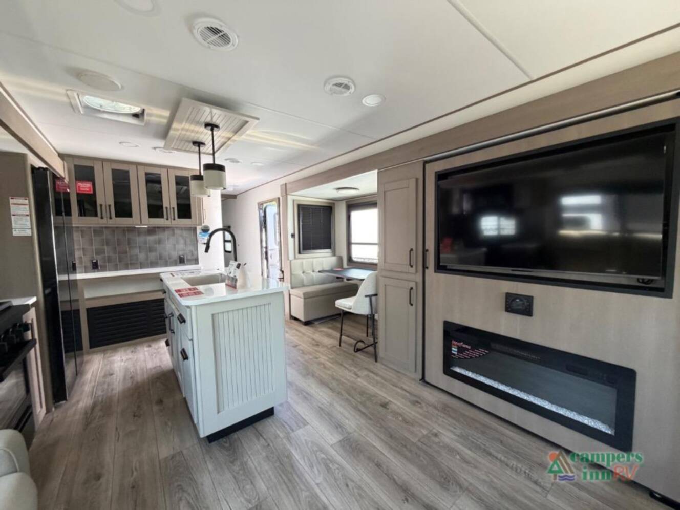 A photo of this 2026 Grand Design Reflection 317RSTS