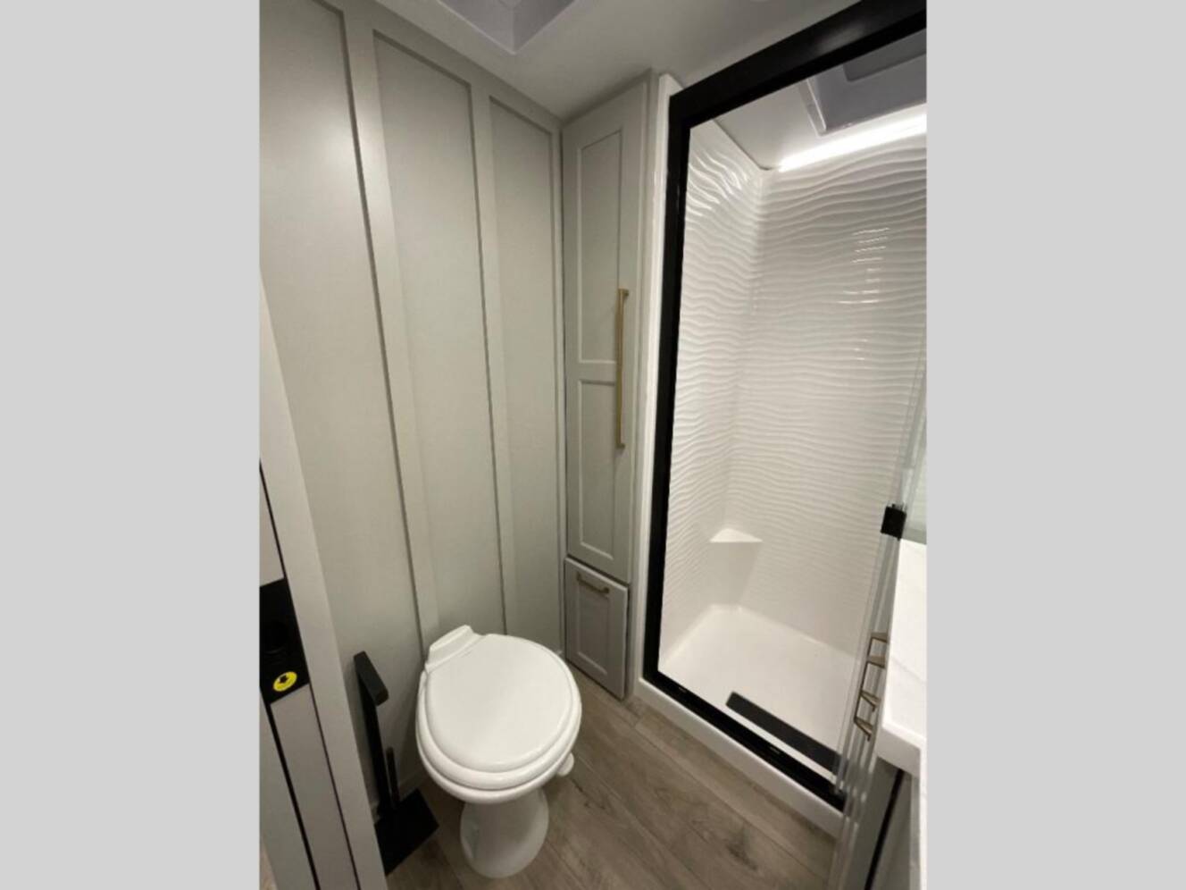 A photo of this 2025 Brinkley Model G 4100