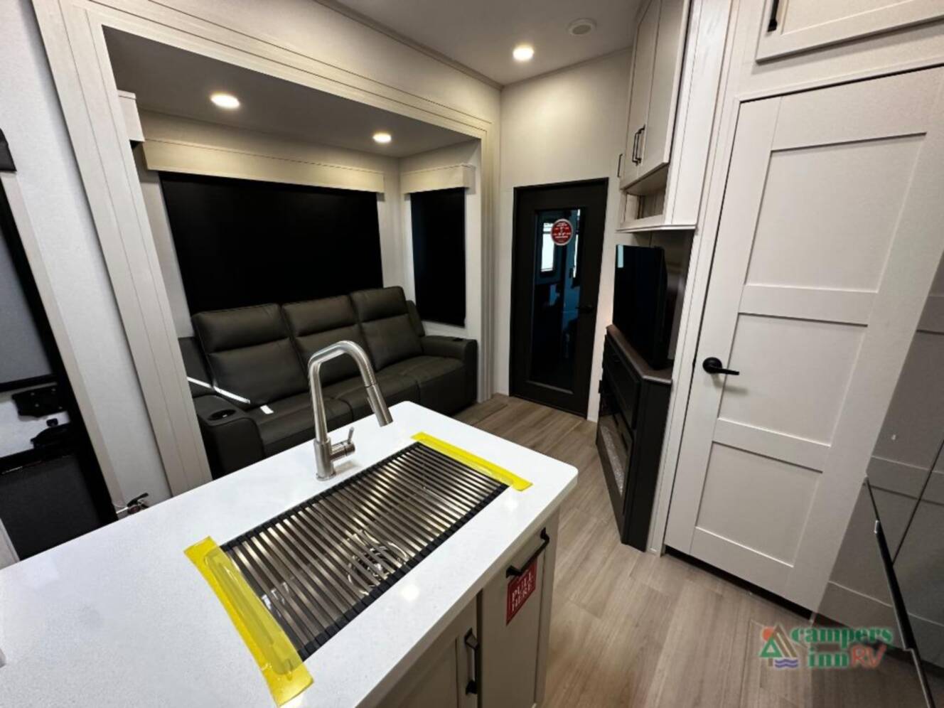 A photo of this 2026 Grand Design Momentum G-Class 320G