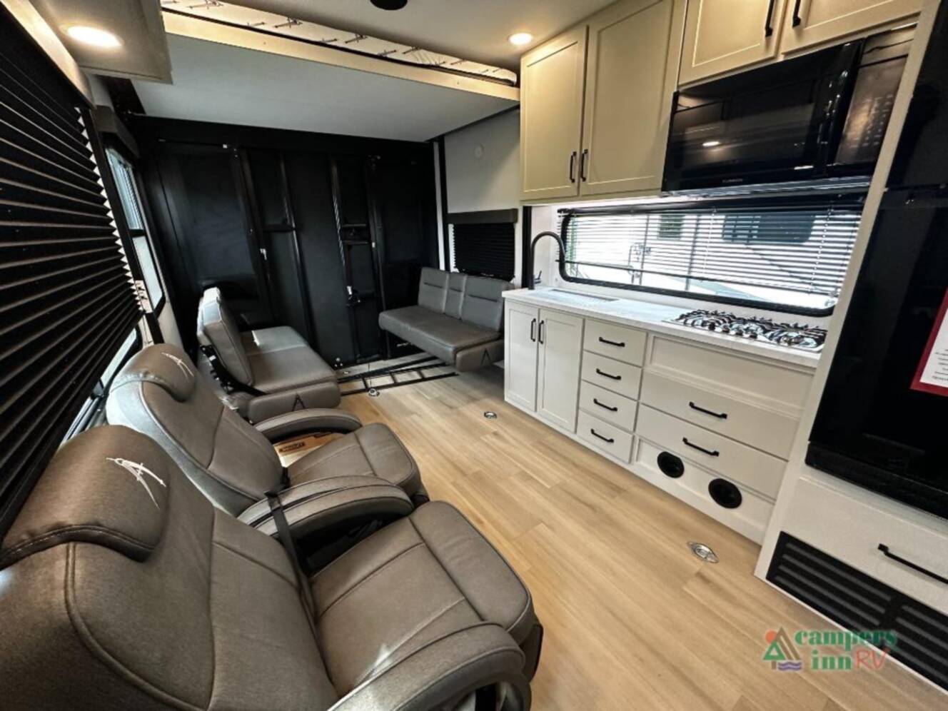 A photo of this 2026 Grand Design Momentum G-Class 21G