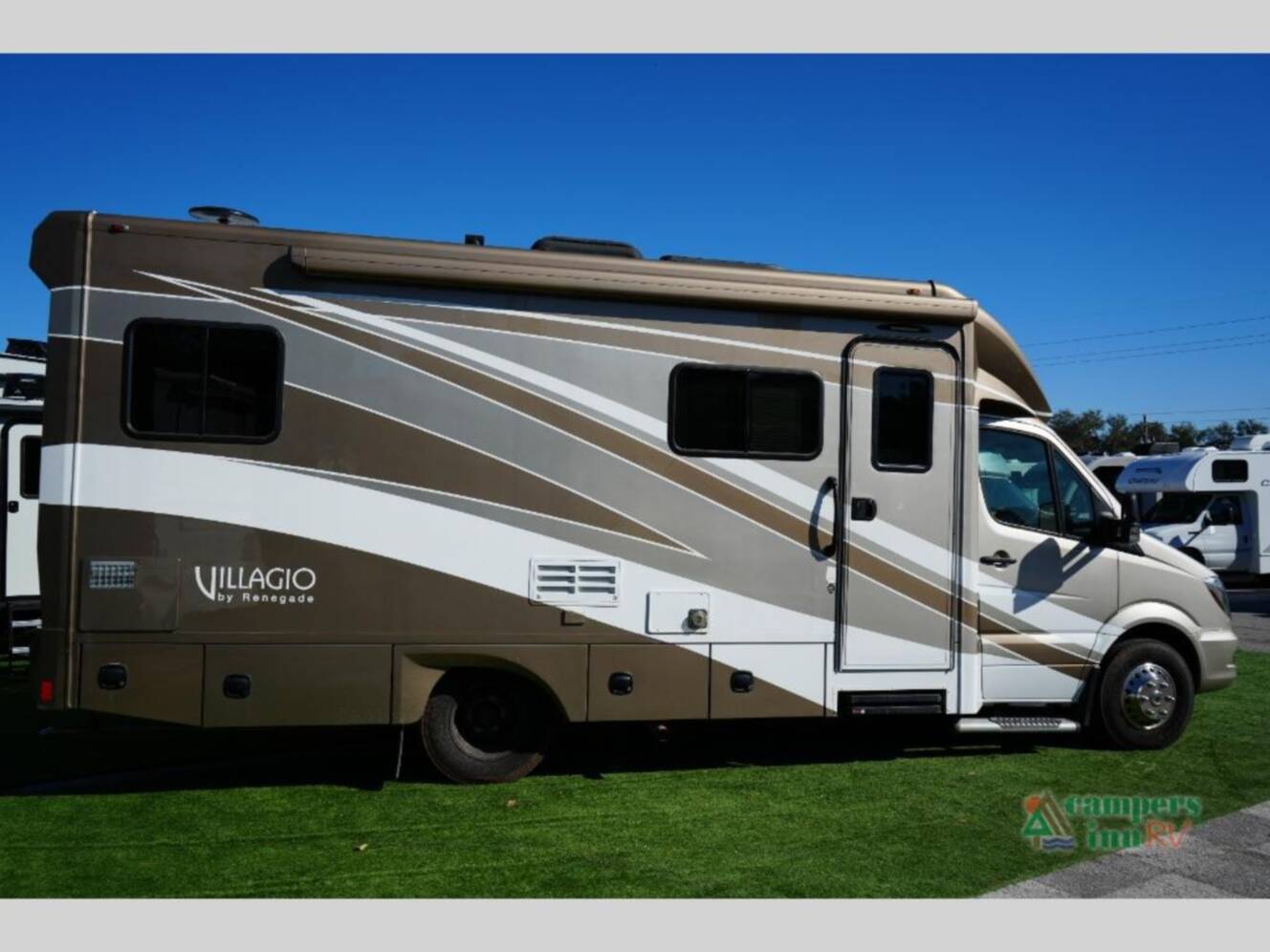 A photo of this 2019 Renegade Villagio 25QRS