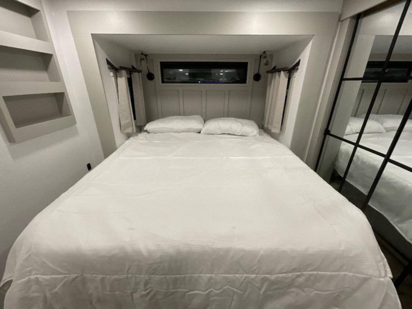 A photo of this 2025 Brinkley Model G 4100